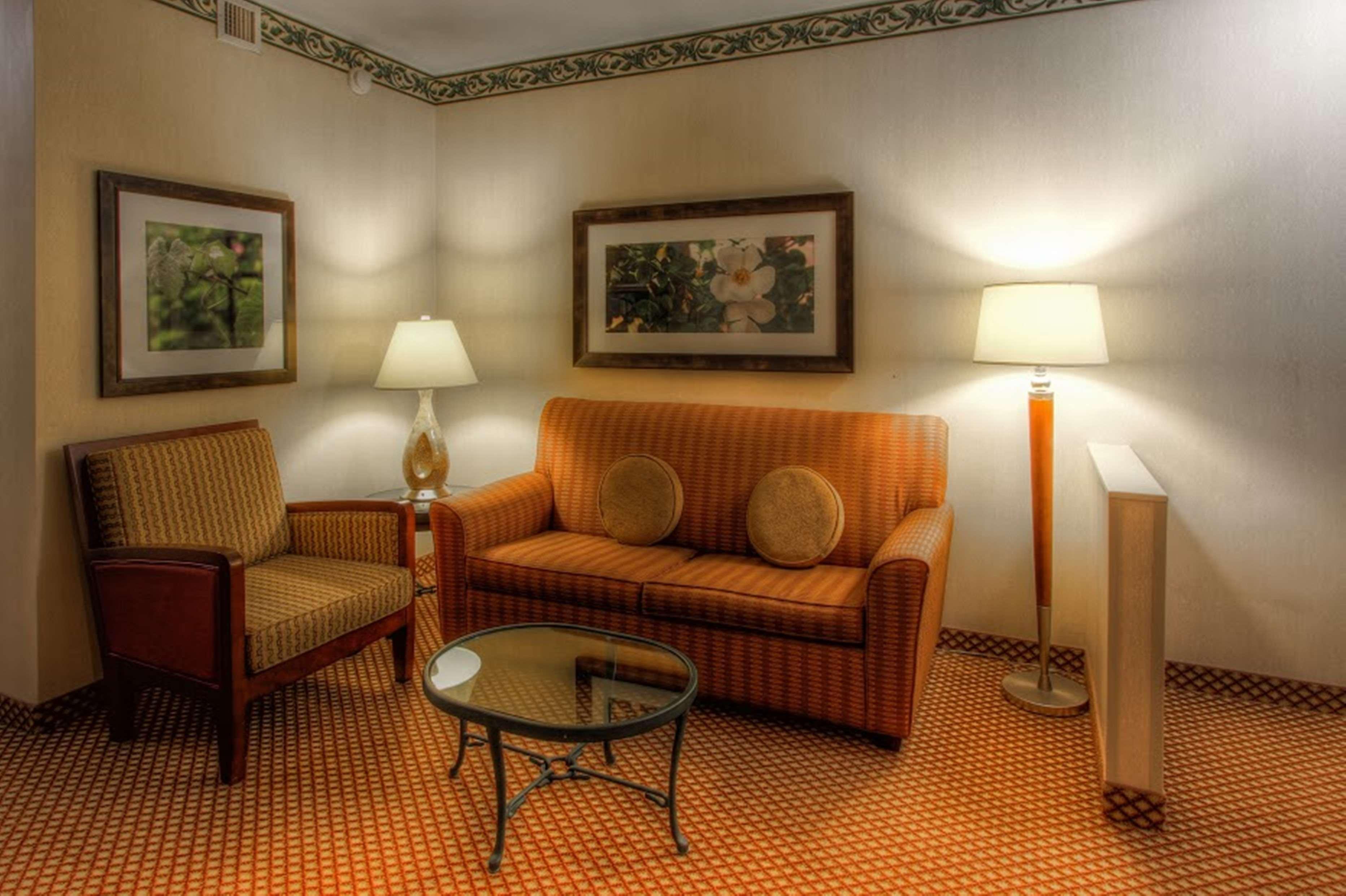 Hilton Garden Inn Williamsburg Eksteriør bilde