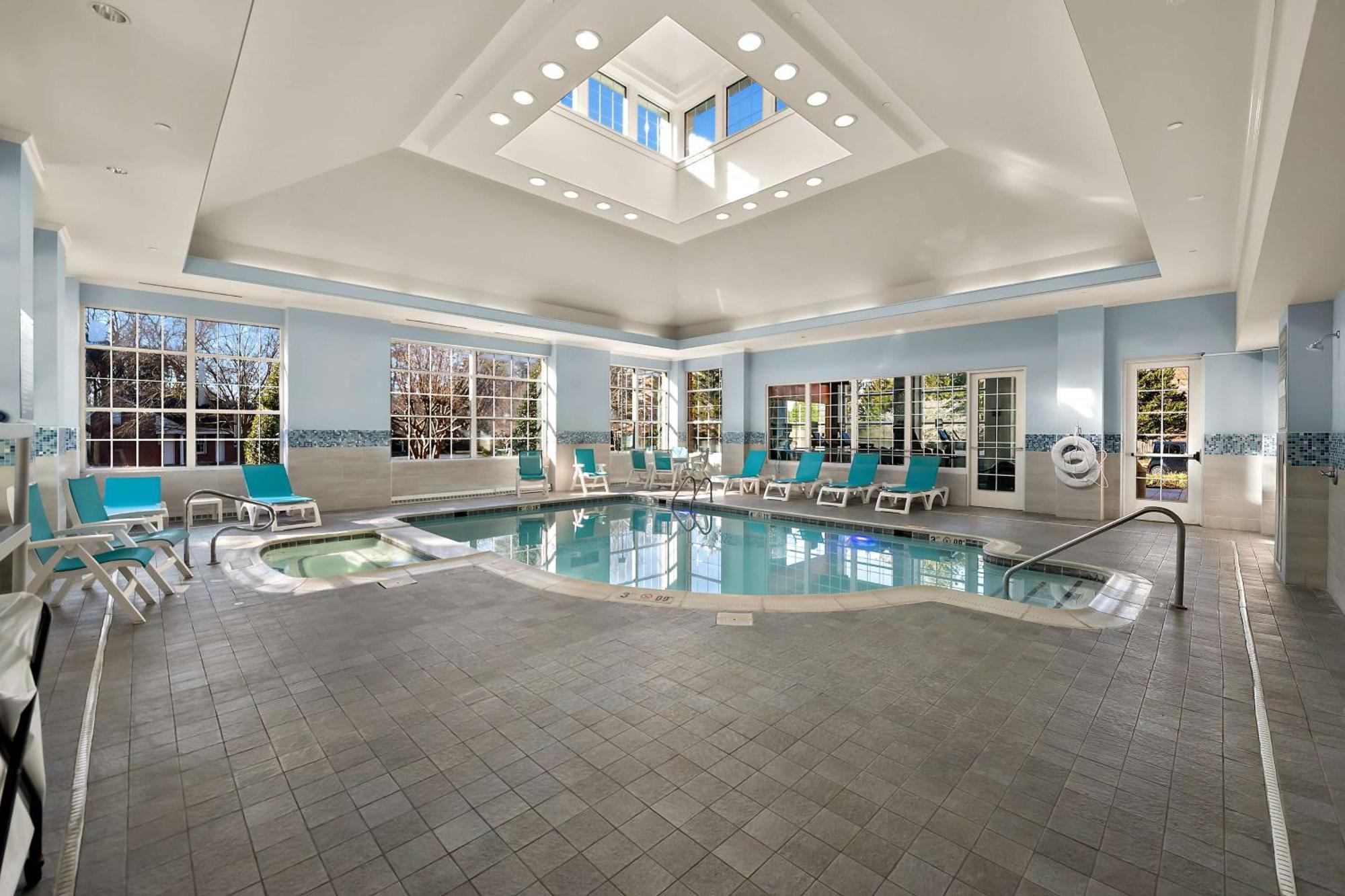 Hilton Garden Inn Williamsburg Eksteriør bilde