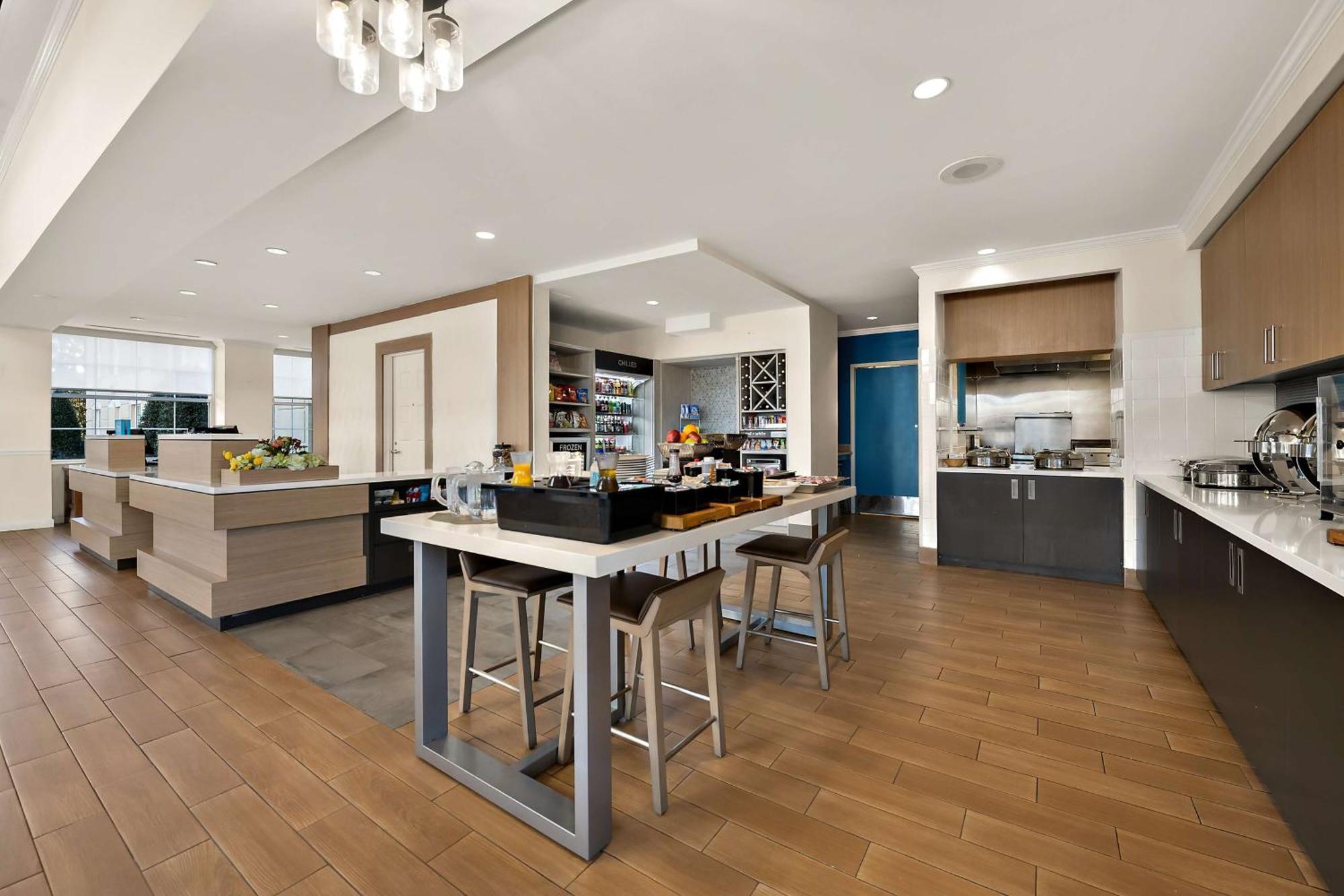 Hilton Garden Inn Williamsburg Eksteriør bilde